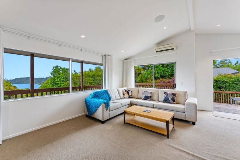 Photo of property in 54a Pemberton Avenue, Bayview, Auckland, 0629