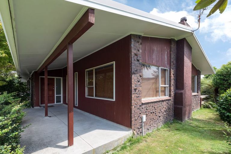 Photo of property in 6 Willmott Place, Springfield, Rotorua, 3015