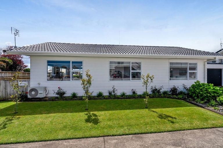 Photo of property in 1/353 Saint Aubyn, Moturoa, New Plymouth, 4310