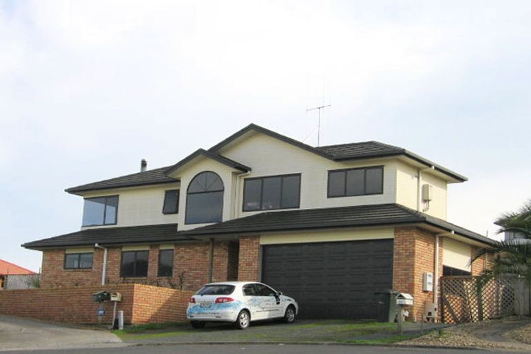 Photo of property in 21 Hollinger Place, Nawton, Hamilton, 3200