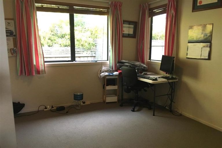 Photo of property in 67 Margaret Road, Raumati Beach, Paraparaumu, 5032