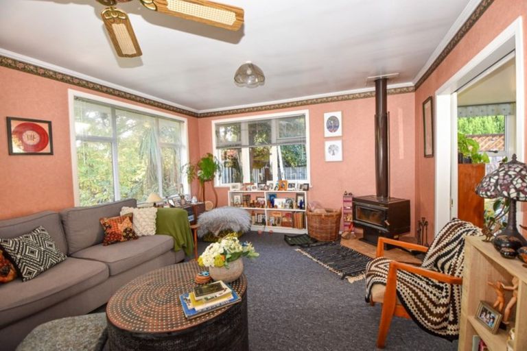 Photo of property in 24 Armstrong Avenue, Carterton, 5713