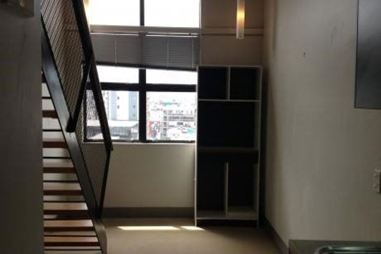 Photo of property in Urbane Apartments, 38/29 Webb Street, Mount Cook, Wellington, 6011