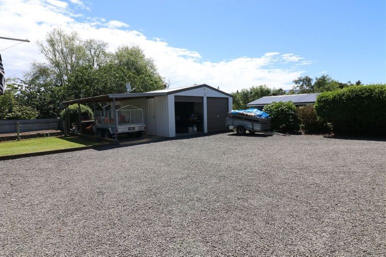 Photo of property in 17 Salisbury Street, Dannevirke, 4930