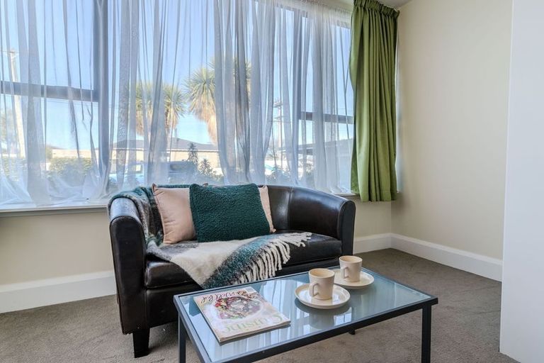 Photo of property in 362 Bay View Road, Saint Clair, Dunedin, 9012