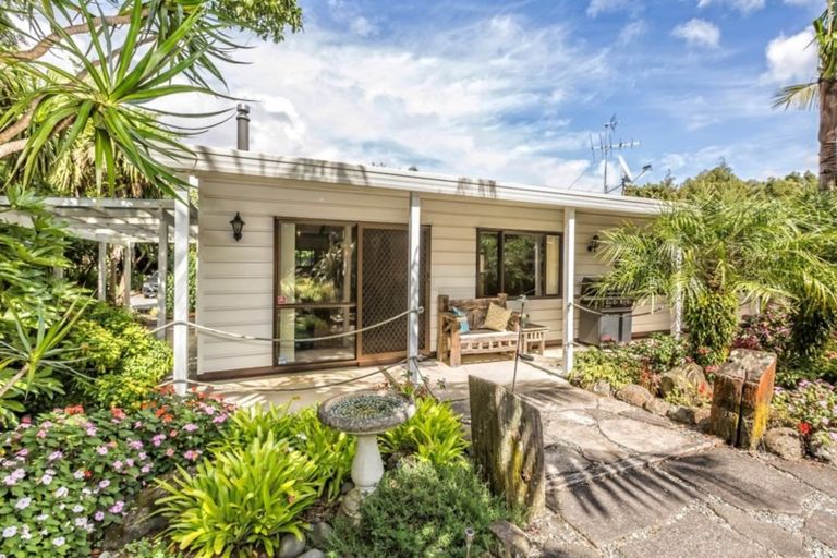 Photo of property in 99 Kingseat Road, Patumahoe, Pukekohe, 2679