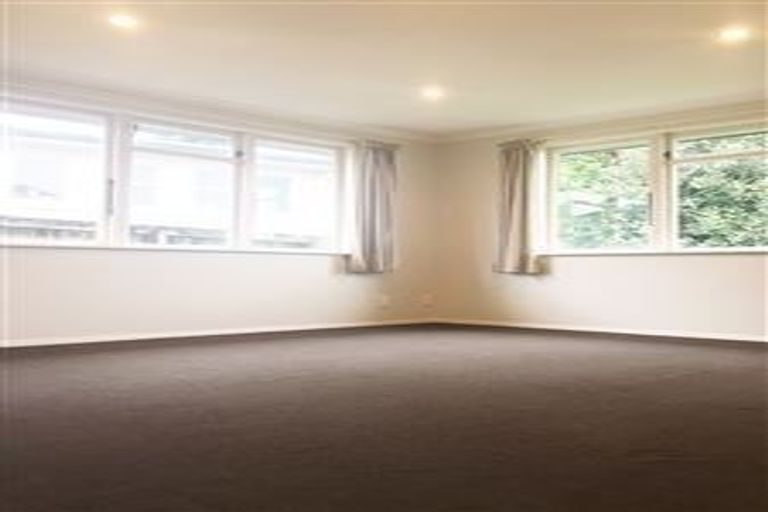 Photo of property in 1a Waitaua Street, Papakura, 2110