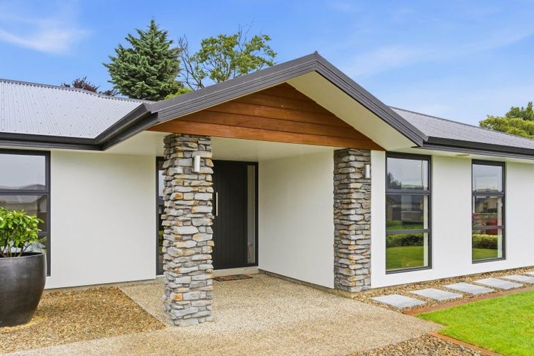 Photo of property in 61 Owhiro Avenue, Mosgiel, 9024