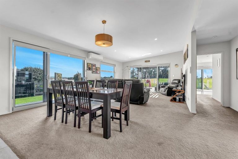 Photo of property in 15a Goble Road, Clarks Beach, Pukekohe, 2679