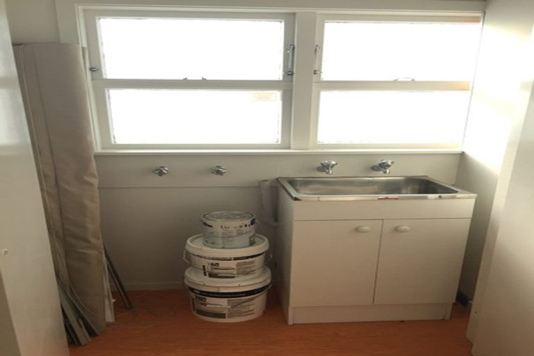 Photo of property in 73-79 Pitt Street, Palmerston North, 4410