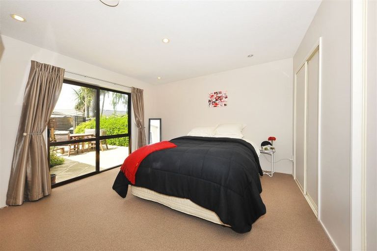 Photo of property in 7 Saskia Lane, Somerfield, Christchurch, 8024