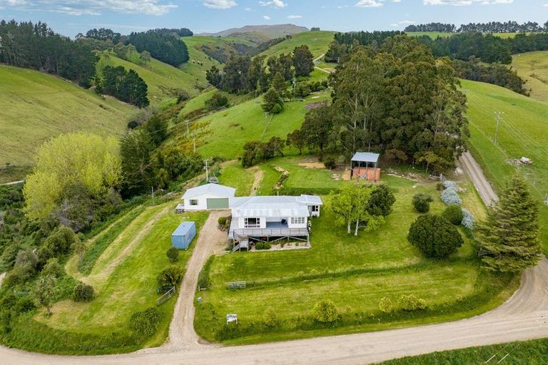 Photo of property in 250 Bayview Road, Diamond Harbour, 8972