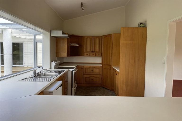 Photo of property in 721 Kahikatea Flat Road, Waitoki, Kaukapakapa, 0871