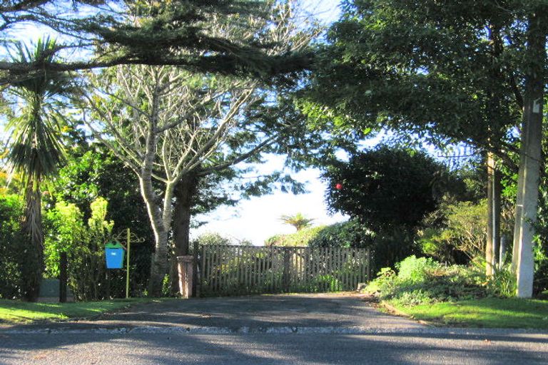 Photo of property in 96 Braid Road, St Andrews, Hamilton, 3200