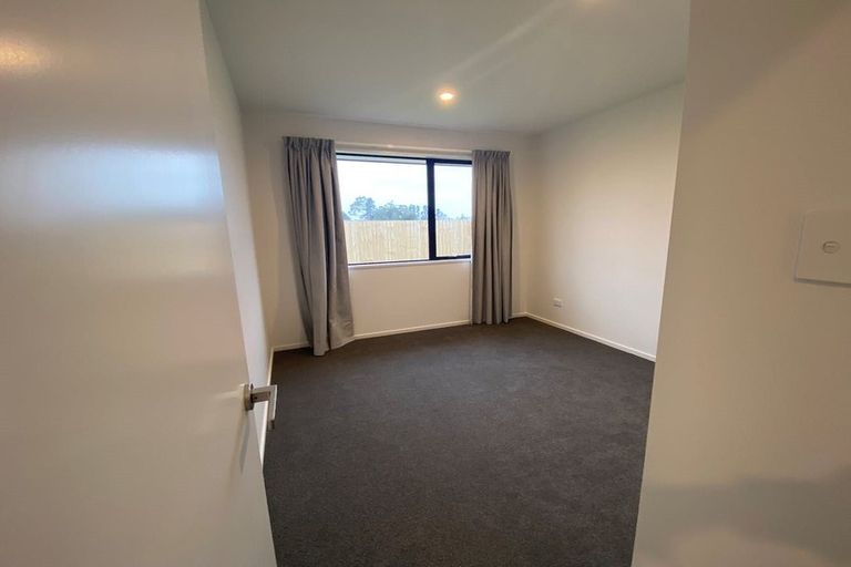 Photo of property in 19 Mcquillan Avenue, Woodend, 7610