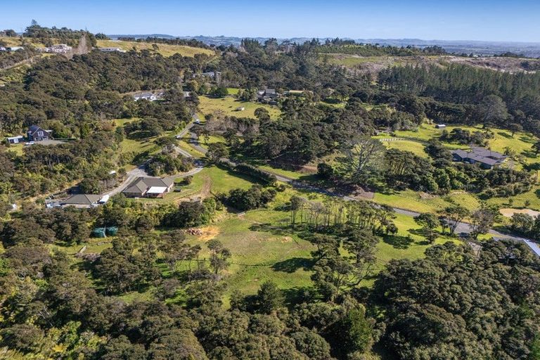 Photo of property in 231a Wishart Road, Helensville, 0875