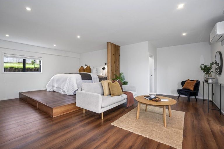 Photo of property in 29 Omokoroa Road, Omokoroa, 3114