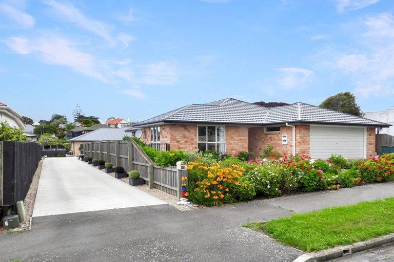 Photo of property in 83 Hull Street, South Hill, Oamaru, 9400