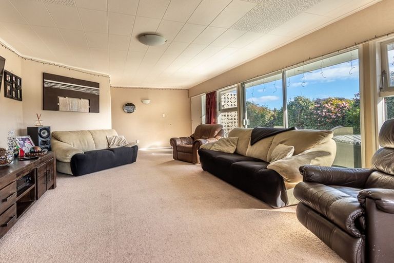 Photo of property in 53 Toru Road, Paraparaumu Beach, Paraparaumu, 5032