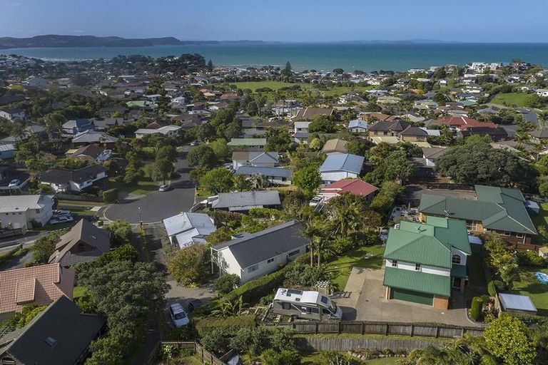 Photo of property in 19 Vista Motu, Red Beach, 0932