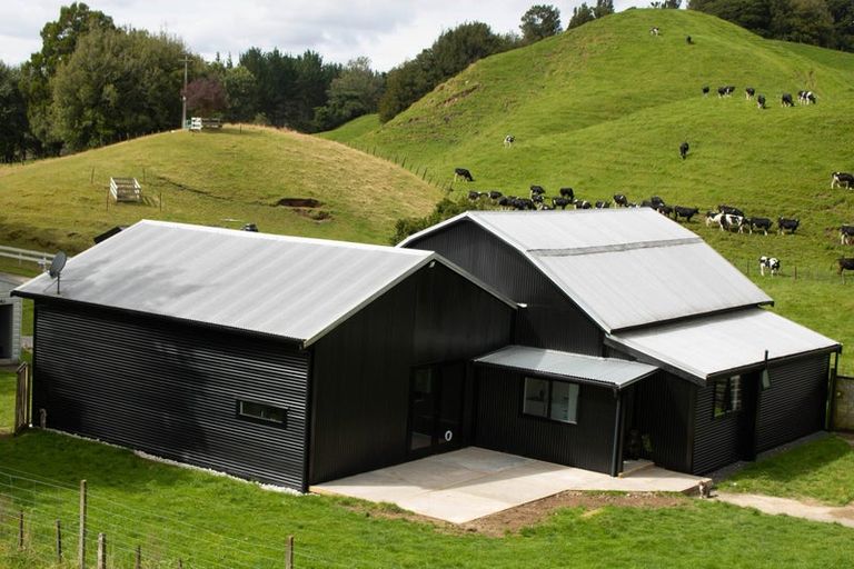 Photo of property in 704 Kaharoa Road, Hamurana, Rotorua, 3096