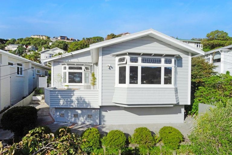 Photo of property in 47 Clyde Street, Island Bay, Wellington, 6023