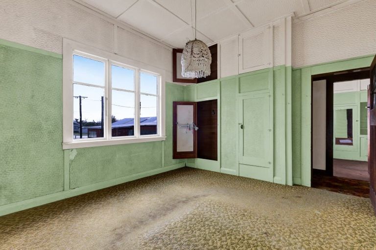 Photo of property in 43 Miro Street, Inglewood, 4330