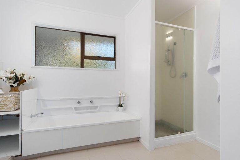 Photo of property in 21 Victory Street, Welcome Bay, Tauranga, 3112