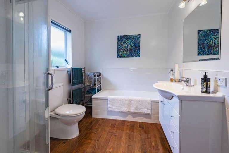 Photo of property in 10 Tanekaha Drive, Parahaki, Whangarei, 0112