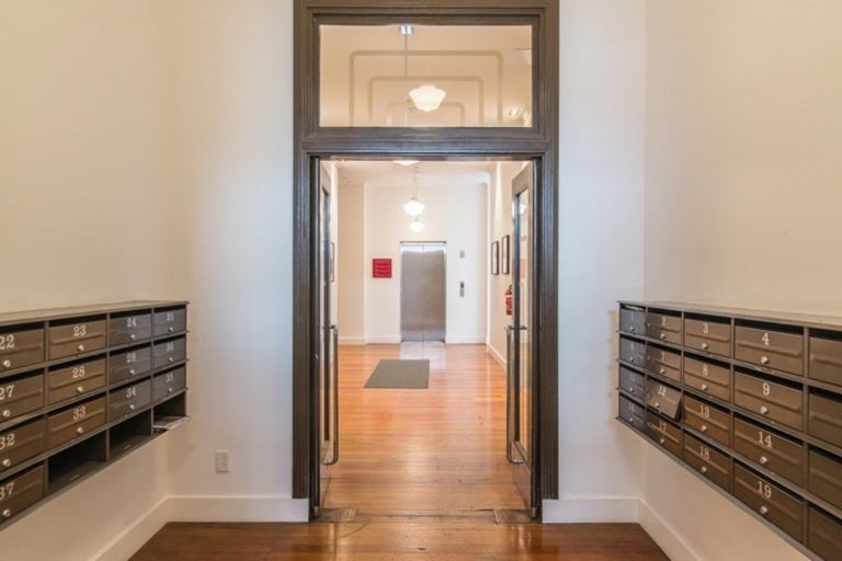 Photo of property in Augusta Apartments, 23/254 Willis Street, Te Aro, Wellington, 6011