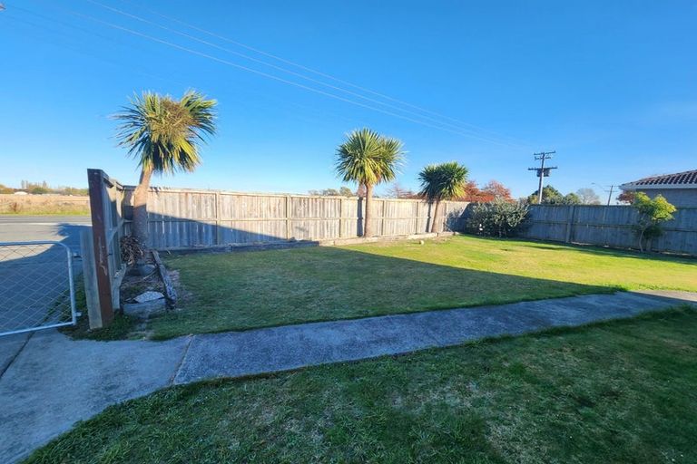 Photo of property in 12 Rangiora Woodend Road, Woodend, 7610
