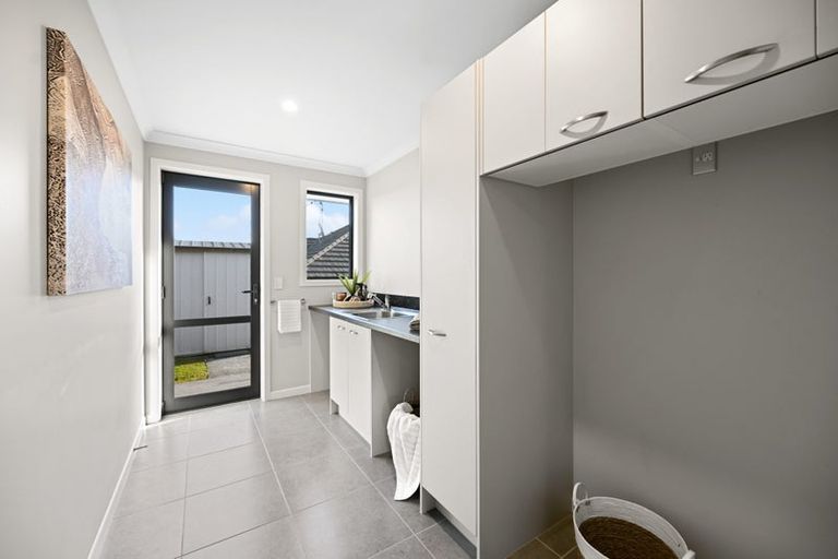 Photo of property in 6 Compton Grove, Huntington, Hamilton, 3210