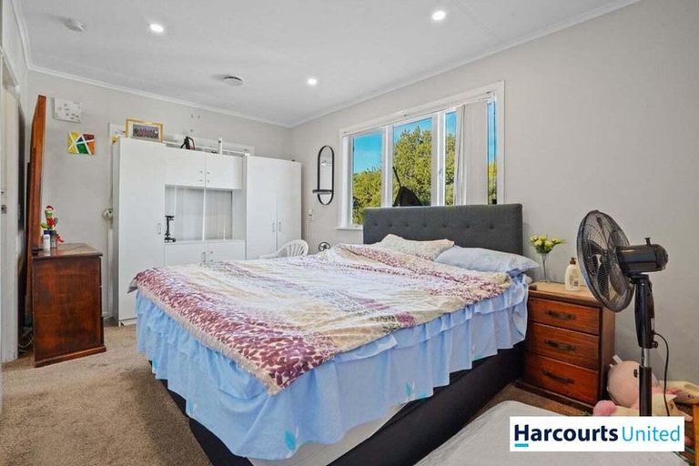 Photo of property in 5 Cornwall Road, Papatoetoe, Auckland, 2025