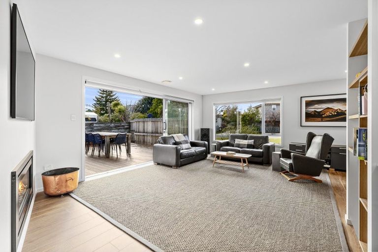 Photo of property in 29 Hunter Crescent, Wanaka, 9305