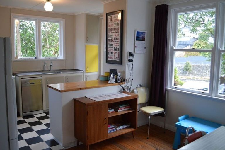 Photo of property in 105 Te Pene Avenue, Titahi Bay, Porirua, 5022