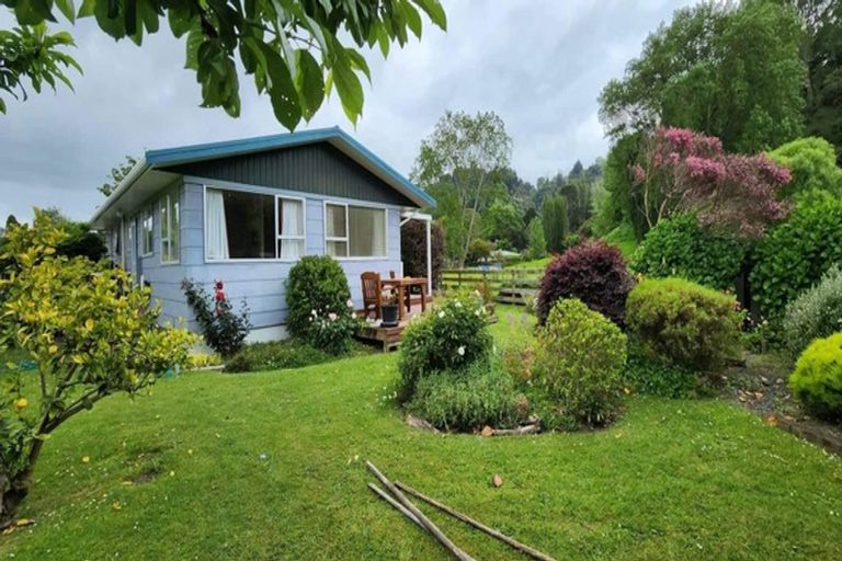 Photo of property in 8 Photinia Place, Aramoho, Whanganui, 4500