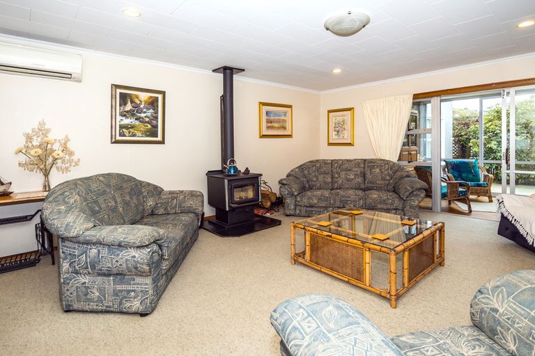 Photo of property in 16 Hislop Street, Geraldine, 7930