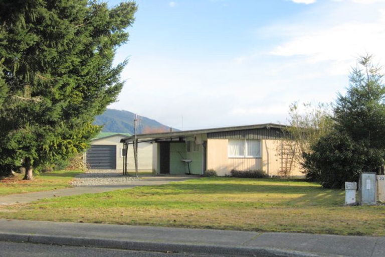 Photo of property in 21 Mackinnon Loop, Te Anau, 9600