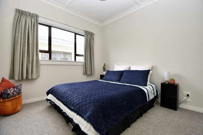 Photo of property in 2 Mckenzie Terrace, Carterton, 5713