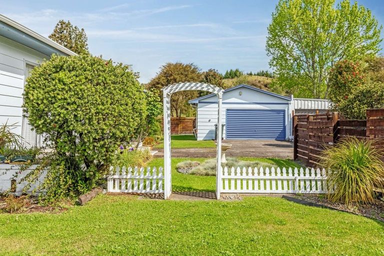 Photo of property in 33 Ryder Place, Kawerau, 3127