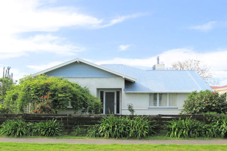 Photo of property in 11 Lyndhurst Street, Awapuni, Gisborne, 4010