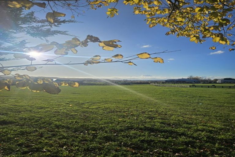 Photo of property in 4 Whare Roto Drive, Waipukurau, 4282