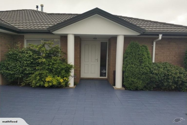 Photo of property in 4 Comber Place, Johnsonville, Wellington, 6037