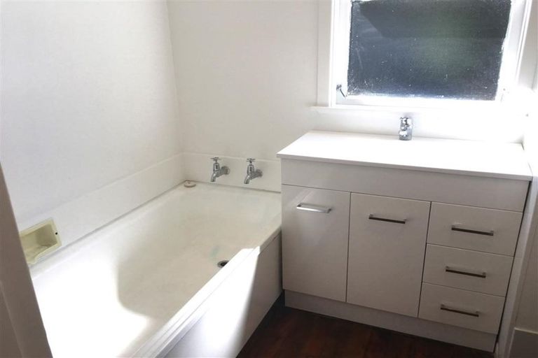 Photo of property in 44a Riwai Street, Paraparaumu, 5032