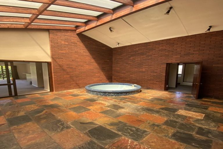 Photo of property in 21 Wadeley Road, Ilam, Christchurch, 8041