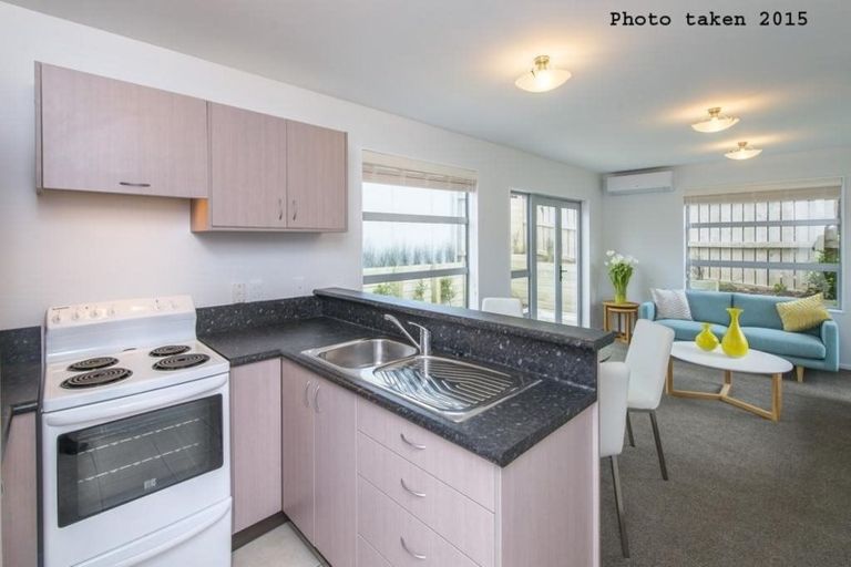 Photo of property in 3/14f Tireti Road, Titahi Bay, Porirua, 5022