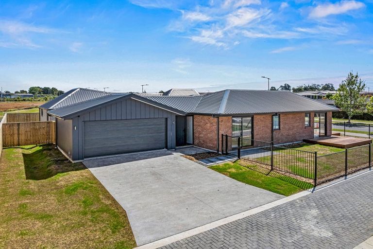 Photo of property in 82 Belmont Road, Pukekohe, 2120