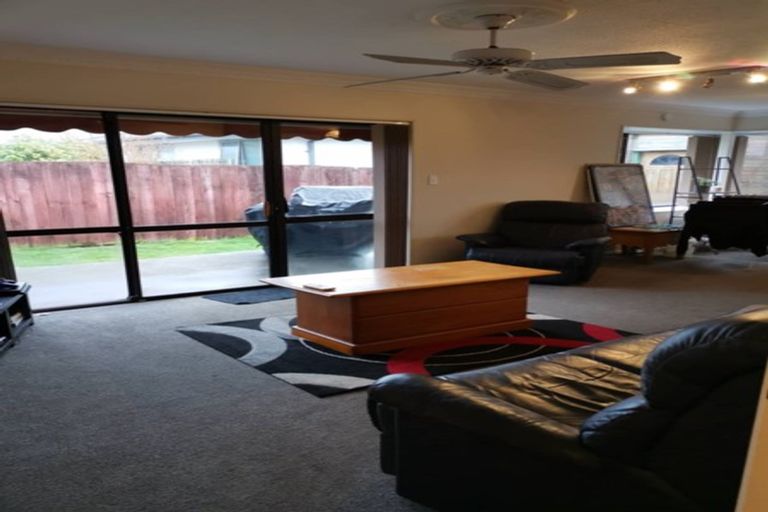 Photo of property in 5a Edwins Way, Burwood, Christchurch, 8083