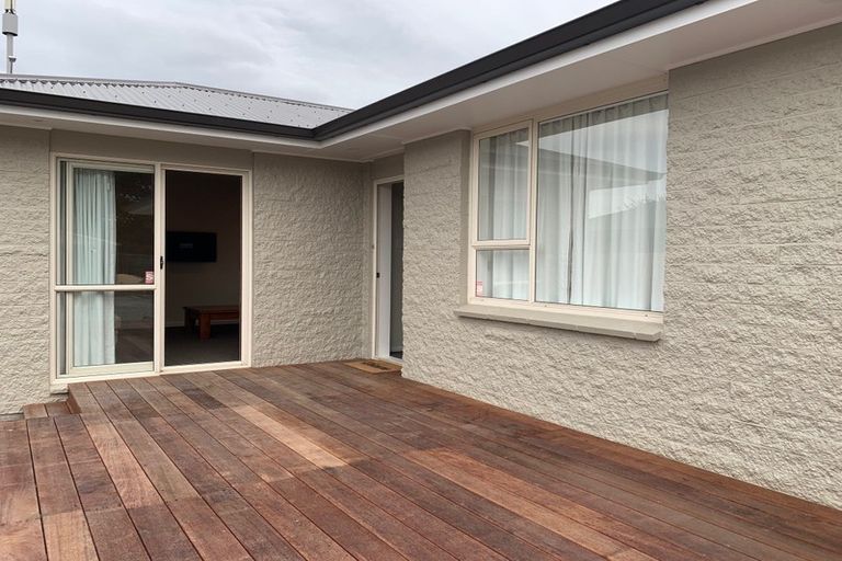 Photo of property in 117 Withells Road, Avonhead, Christchurch, 8042