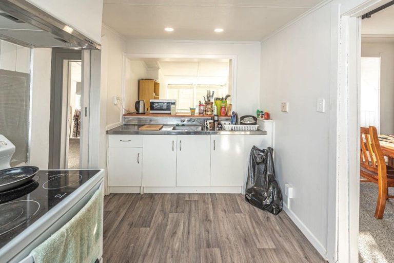 Photo of property in 140 Parsons Street, Springvale, Whanganui, 4501